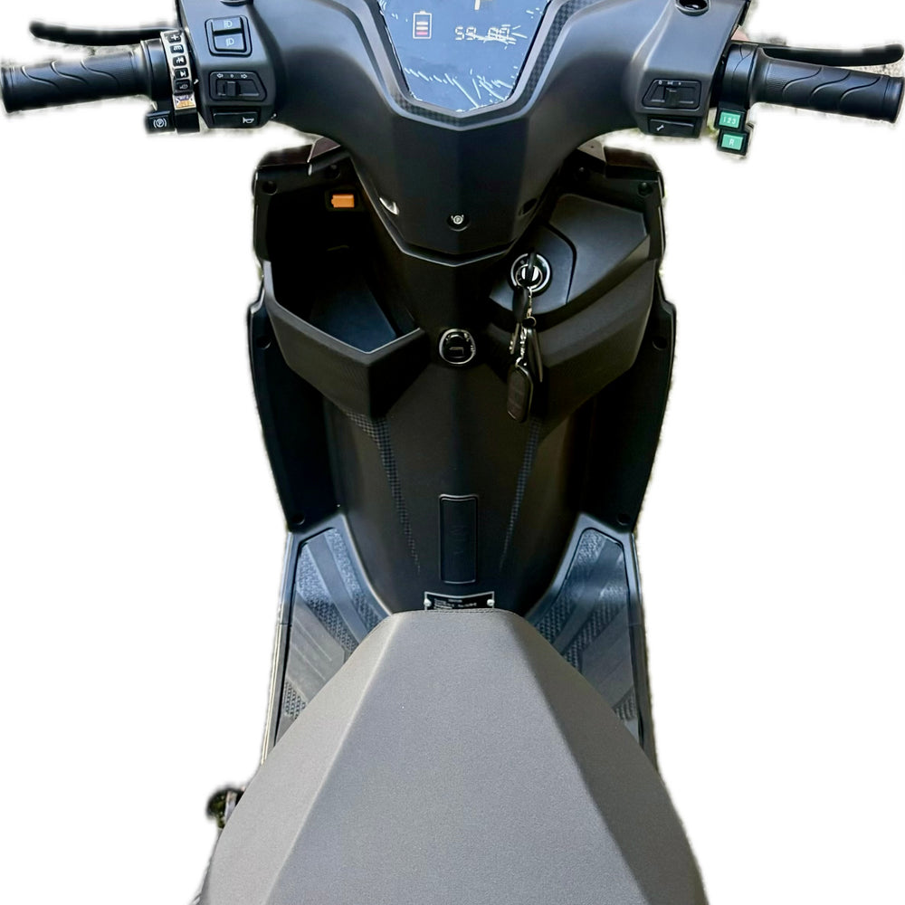 
                  
                    E-Roller Mars
                  
                